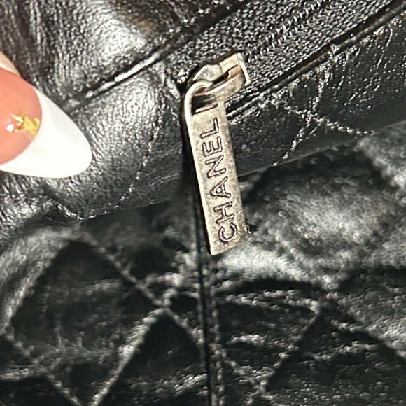 257. CHANEL Reissue Red Leather Chain Shoulder Bag with COA - Picture 12 of 13